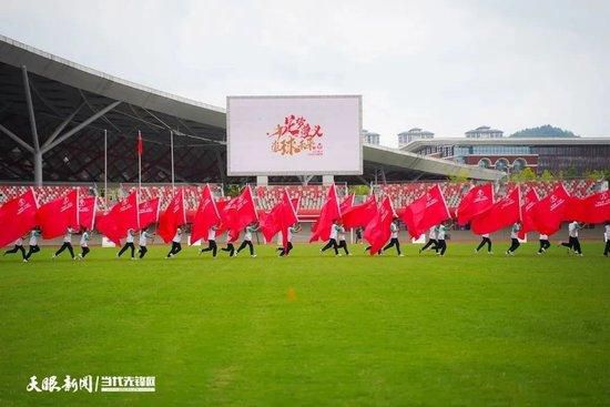 《相爱相亲》备受国内外电影节青睐，入围金马七项大奖，被选为釜山电影节闭幕影片及东京Filmex影展开幕影片，国外媒体及影评人称与片中故事有共鸣感，;拍出了亚洲家庭的共同情感